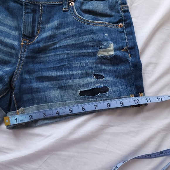 Aeropostale MIDI Distressed Jean Shorts NWOT - Picture 5 of 7